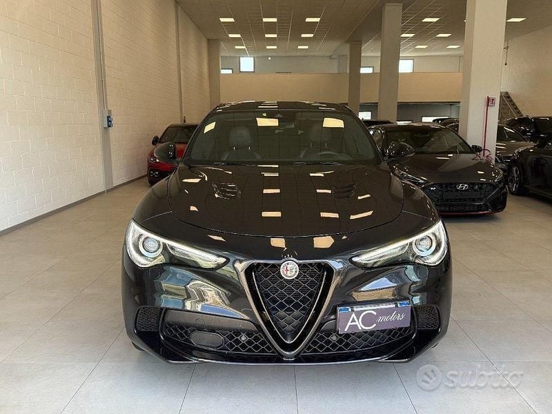 Nero Usata 2020 Alfa Romeo Stelvio Quadrifoglio SUV | 46.000 € (Super prezzo) - Immagine 1/4