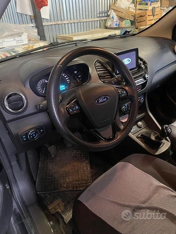 Usata Ford Ka Plus 85 CV (62 kW) 2019 Nero Utilitaria