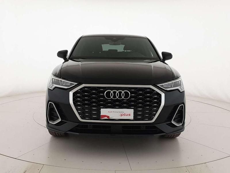 Usata Audi Q3 Sportback S-Line 150 CV (110 kW) 2024 Nero mito metallizzato SUV