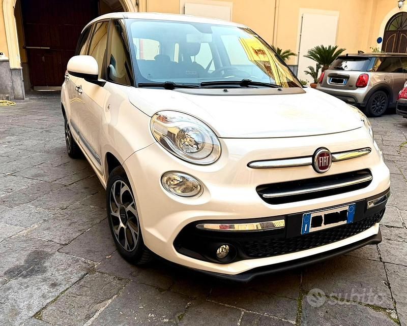 Usata Fiat 500L Lounge 95 CV (69 kW) 2017 Bianco Monovolume