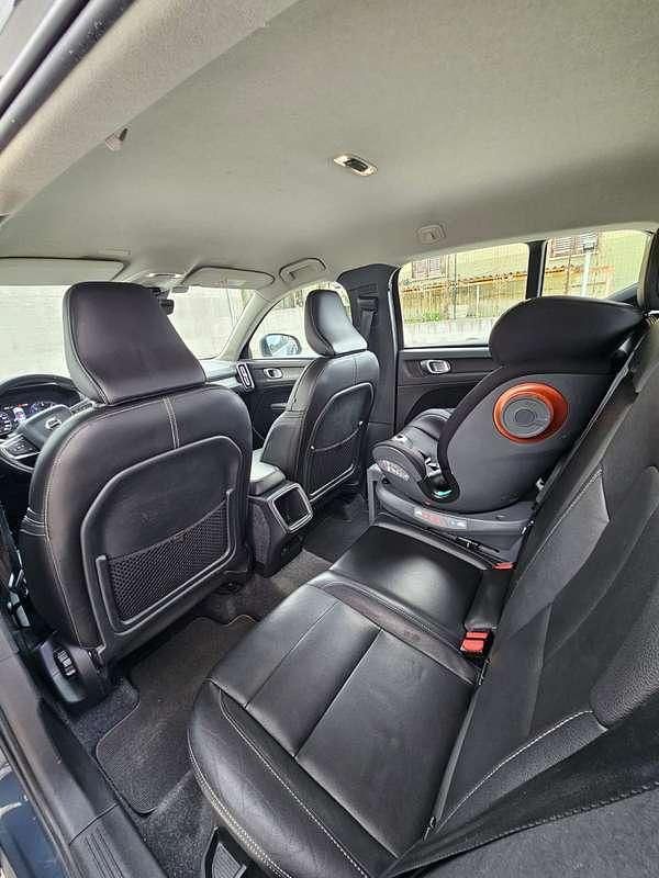 Usata Volvo XC40 Inscription 150 CV (110 kW) 2019 Nero SUV
