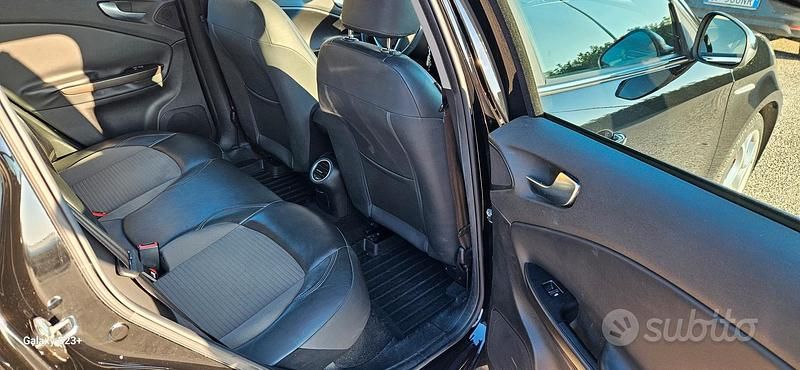 Usata Alfa Romeo Giulietta 150 CV (110 kW) 2014 Nero Berlina