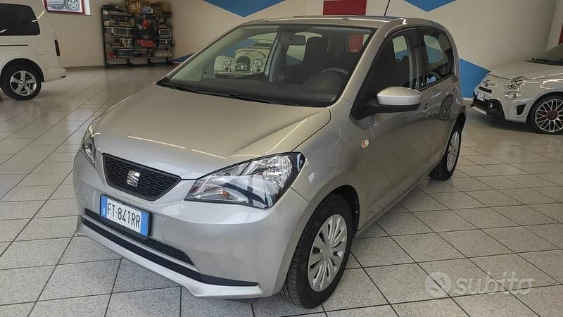 Usata Seat Mii 68 CV (50 kW) 2019 Grigio Utilitaria