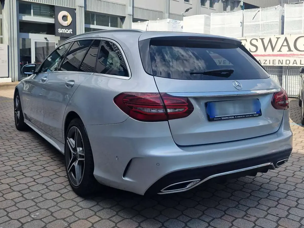Usata Mercedes C220 Premium 194 CV (142 kW) 2019 Iridium Station wagon