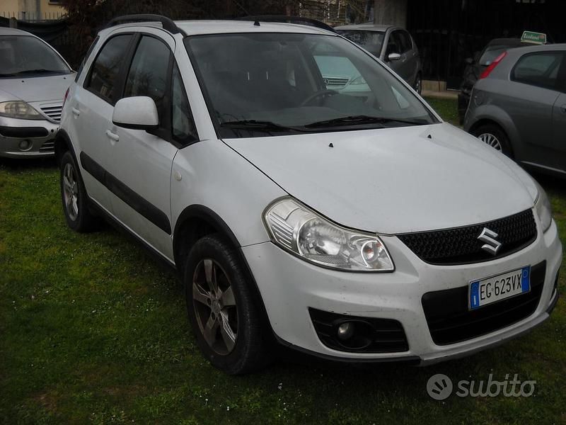 Usata Suzuki SX4 GLX 119 CV (87 kW) 2011 Bianco Station wagon
