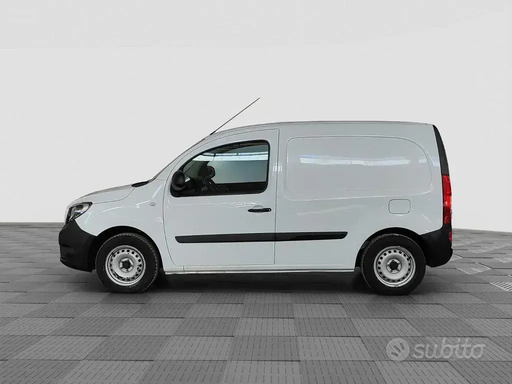 Occasion Mercedes Citan 111 110 ch (80 kW) 2019 Blanc Berline
