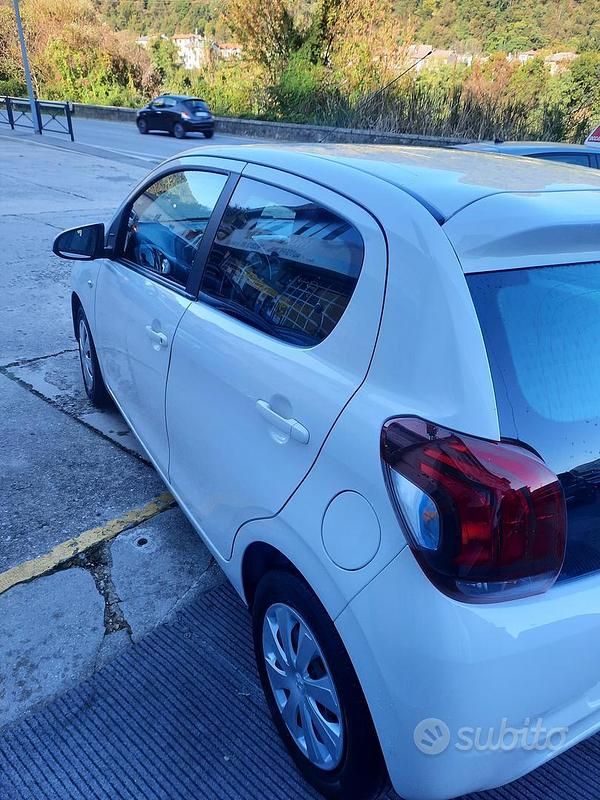 Usata Peugeot 108 Active 69 CV (50 kW) 2018 Bianco Utilitaria
