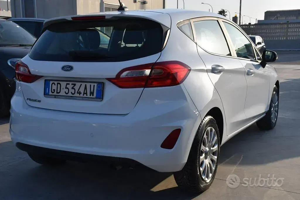 Usata Ford Fiesta Business Edition 86 CV (63 kW) 2020 Bianco Utilitaria