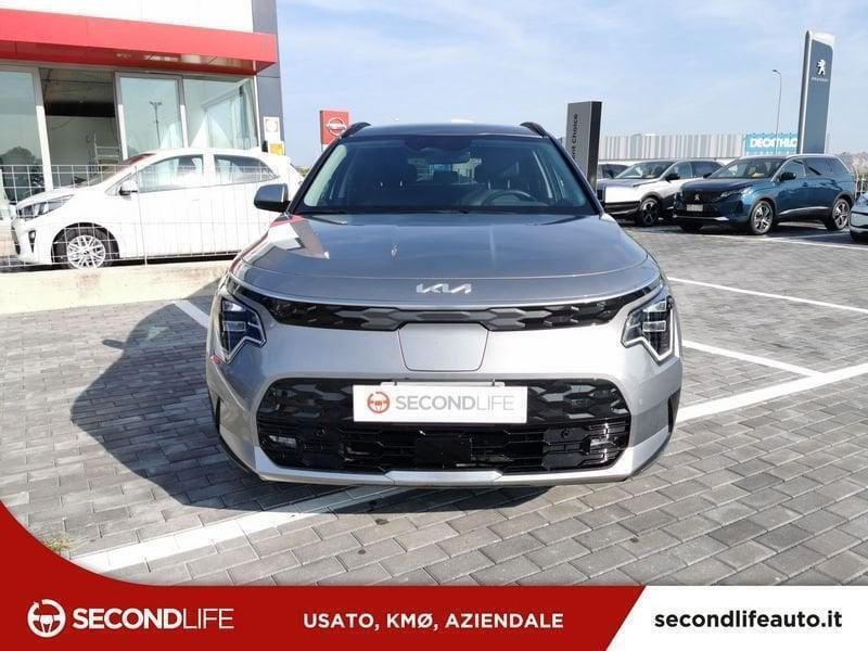 Usata Kia e-Niro 49 kW (67 CV) 2023 Argento SUV