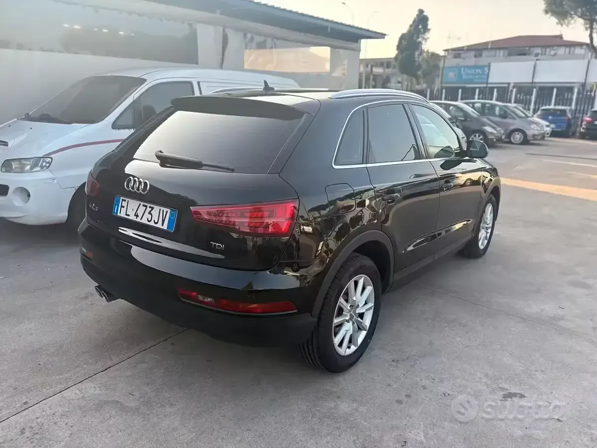 Usata Audi Q3 120 CV (88 kW) 2017 Nero SUV