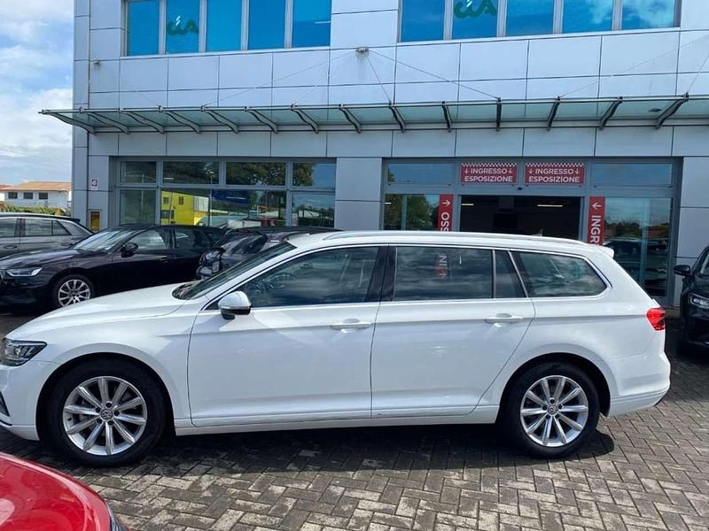 Usata VW Passat Business 120 CV (88 kW) 2020 Bianco(met.) Station wagon
