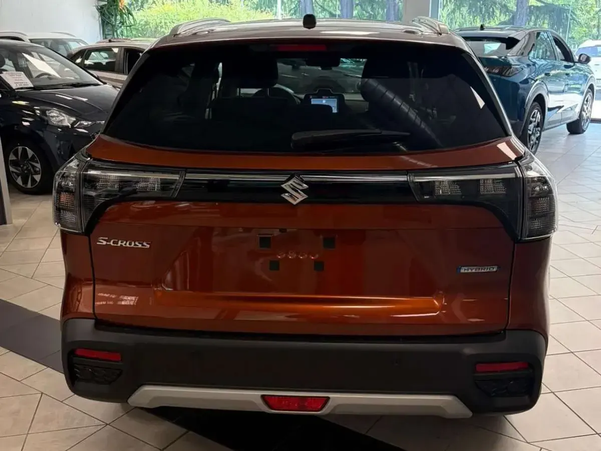 Usata Suzuki SX4 S-Cross 110 CV (80 kW) 2025 Canyon SUV
