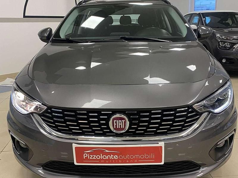 Usata Fiat Tipo Lounge 120 CV (88 kW) 2019 Grigio Station wagon