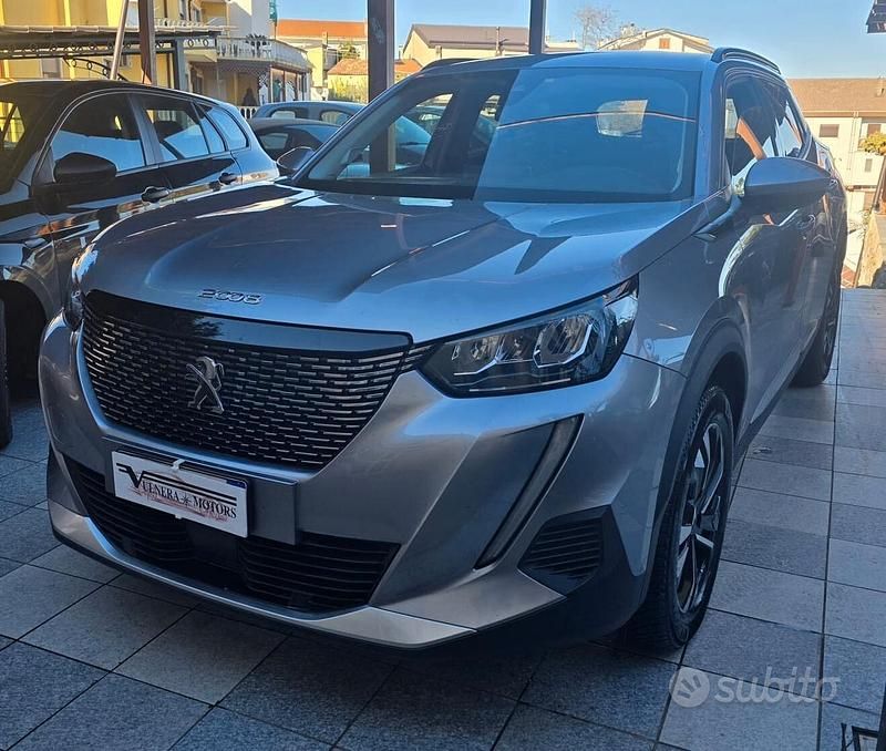 Usata Peugeot 2008 Allure 131 CV (96 kW) 2021 Grigio SUV