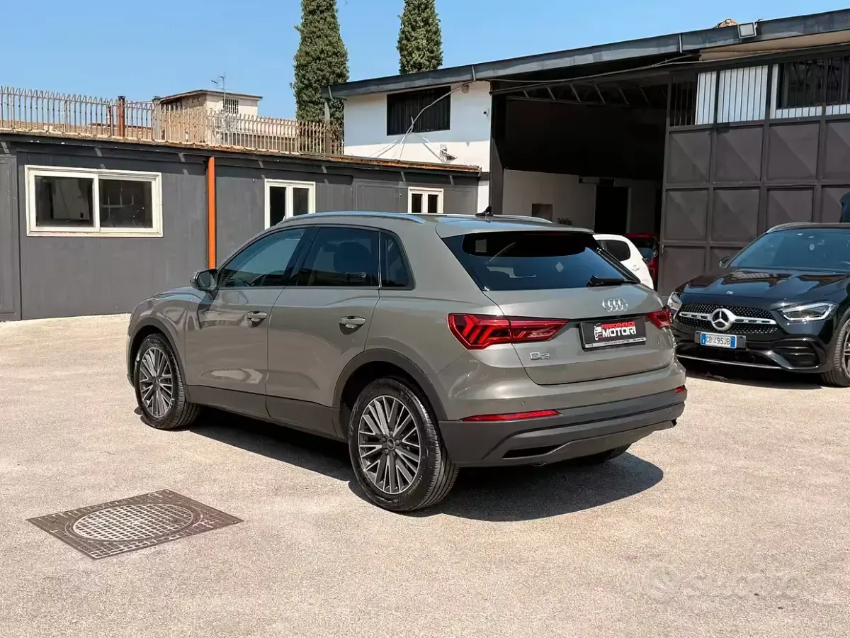 Usata Audi Q3 Performance 150 CV (110 kW) 2022 Grigio SUV