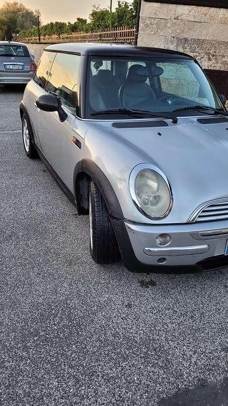 Usata Mini One D 75 CV (55 kW) 2006 Utilitaria