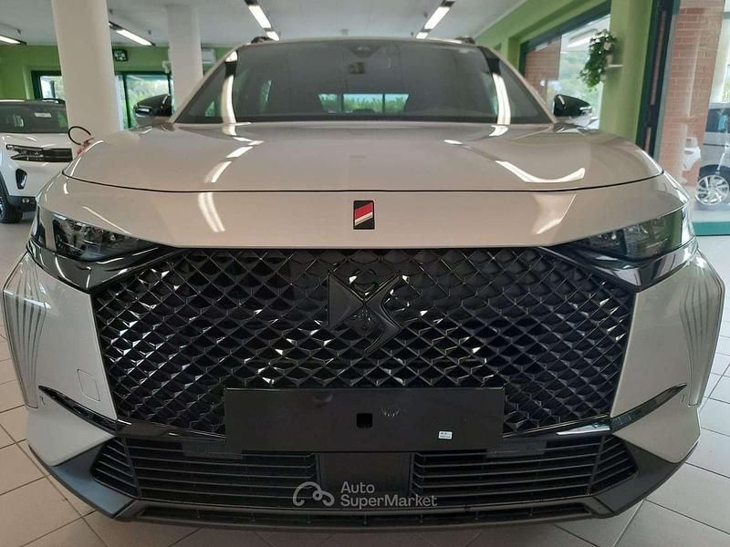 Nuova DS Automobiles DS7 Crossback Performance 131 CV (96 kW) 2025 Argento SUV