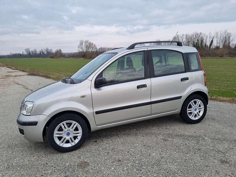 Usata Fiat Panda Dynamic 60 CV (44 kW) 2005 Utilitaria