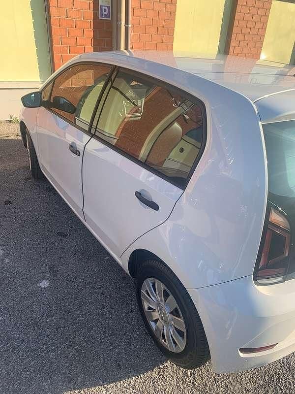 Usata VW up! 60 CV (44 kW) 2018 Bianco Utilitaria
