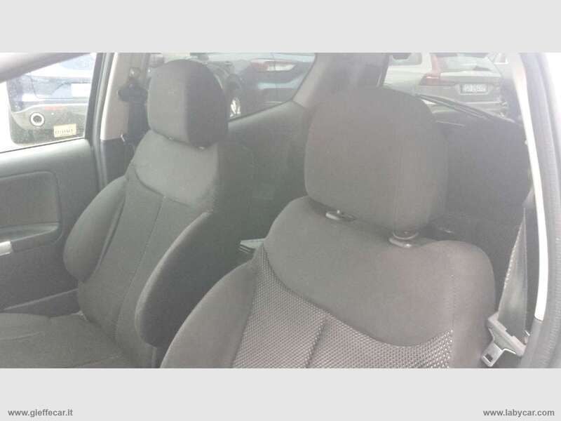 Usata Citroën C2 122 CV (89 kW) 2006 Grigio Utilitaria