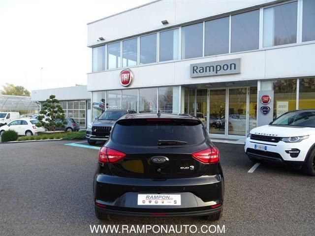 Nuova EVO Evo 3 113 CV (83 kW) 2025 Argento SUV