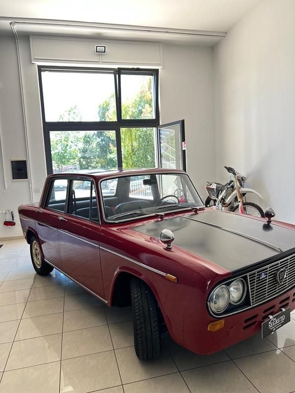 Usata Lancia Fulvia 71 CV (52 kW) 1965 Rosso Berlina