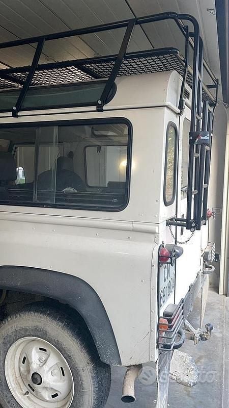 Usata Land Rover Defender 1988 Bianco SUV