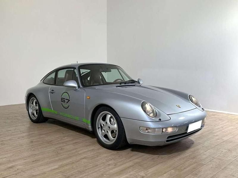Usata Porsche 911 Carrera 4 272 CV (200 kW) 1994 Argento Coupé