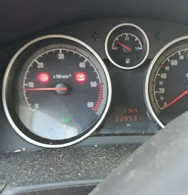 Usata Opel Astra Enjoy 90 CV (66 kW) 2005 Berlina