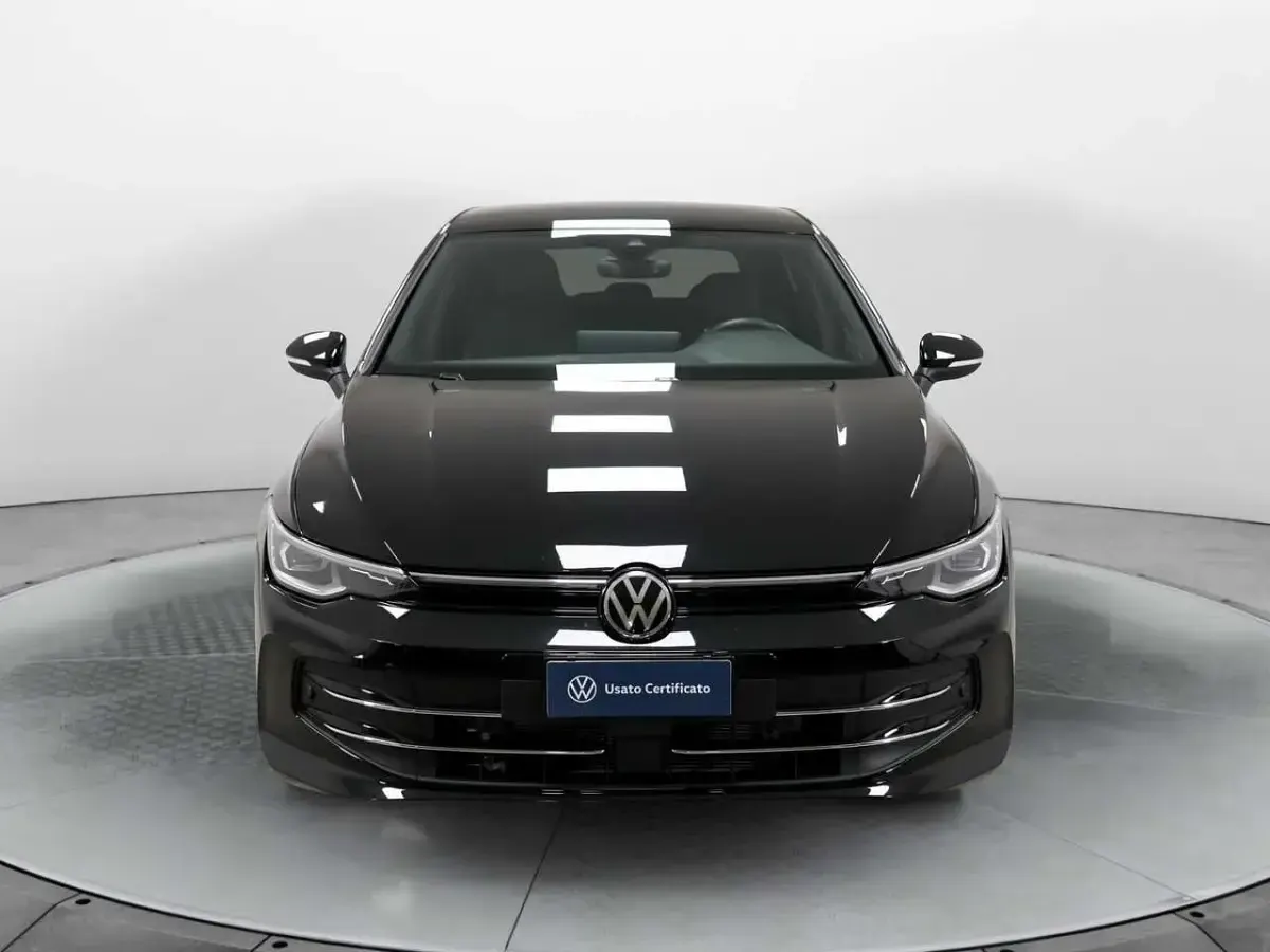 Usata VW Golf VIII 116 CV (85 kW) 2024 Nero Berlina