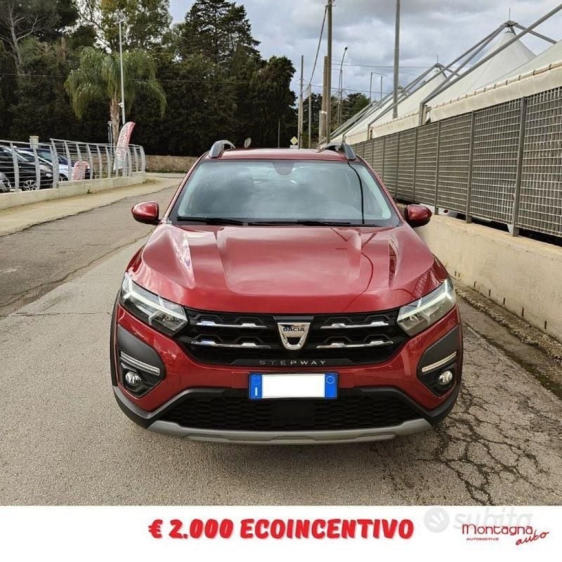 Usata Dacia Sandero Stepway 100 CV (73 kW) 2022 Rosso Berlina
