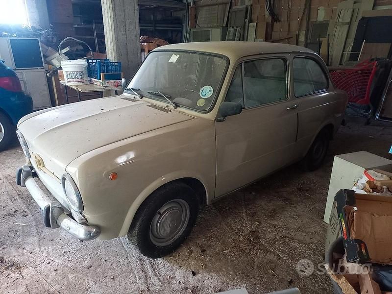 Marrone Usata 1960 Fiat 850 Tre volumi | 2500 € - Immagine 1/4