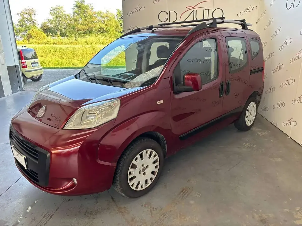 Usata Fiat Qubo Dynamic 69 CV (50 kW) 2012 Rosso Monovolume