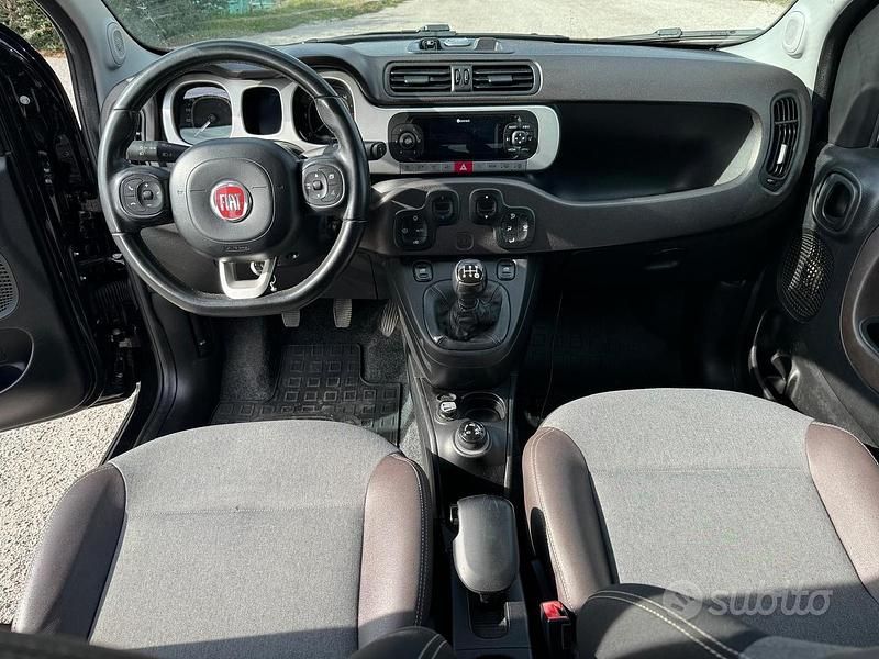 Usata Fiat Panda Cross Cross 95 CV (69 kW) 2018 Nero Utilitaria
