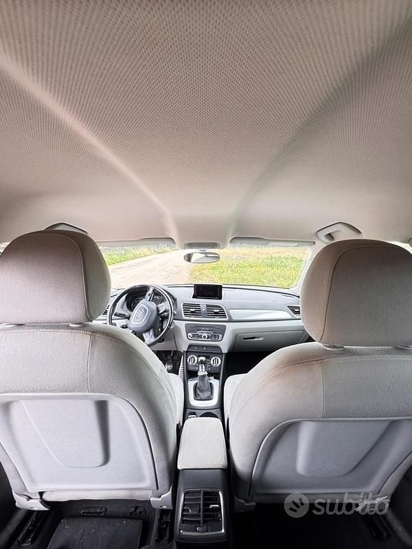 Usata Audi Q3 140 CV (102 kW) 2012 Nero SUV