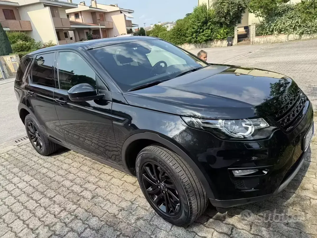 Usata Land Rover Discovery Sport 150 CV (110 kW) 2019 Nero SUV