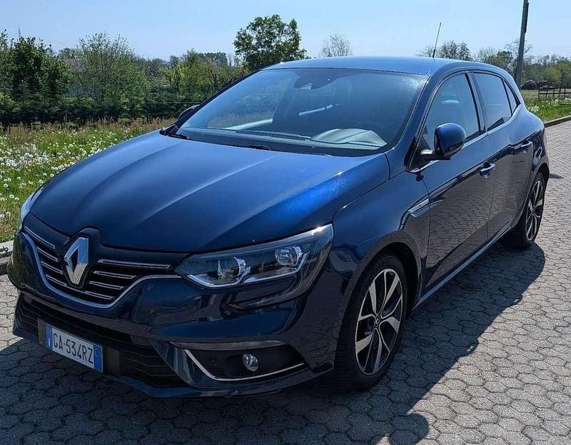 Usata Renault Mégane IV 140 CV (102 kW) 2021 Berlina