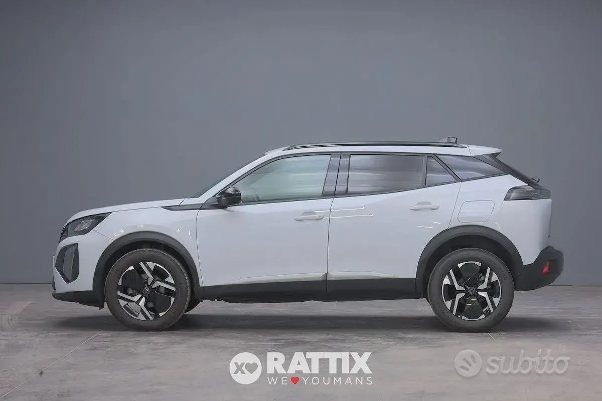 Usata Peugeot 2008 Allure 102 CV (75 kW) 2025 Bianco SUV