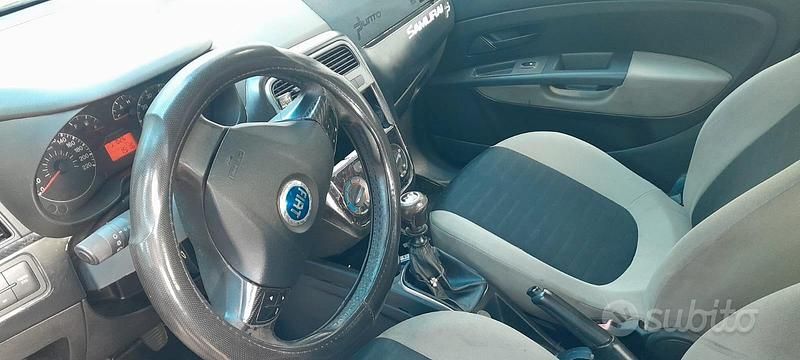 Usata Fiat Grande Punto 90 CV (66 kW) 2008 Nero Utilitaria