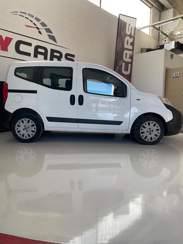 Usata Fiat Qubo Active 75 CV (55 kW) 2014 Bianco Monovolume