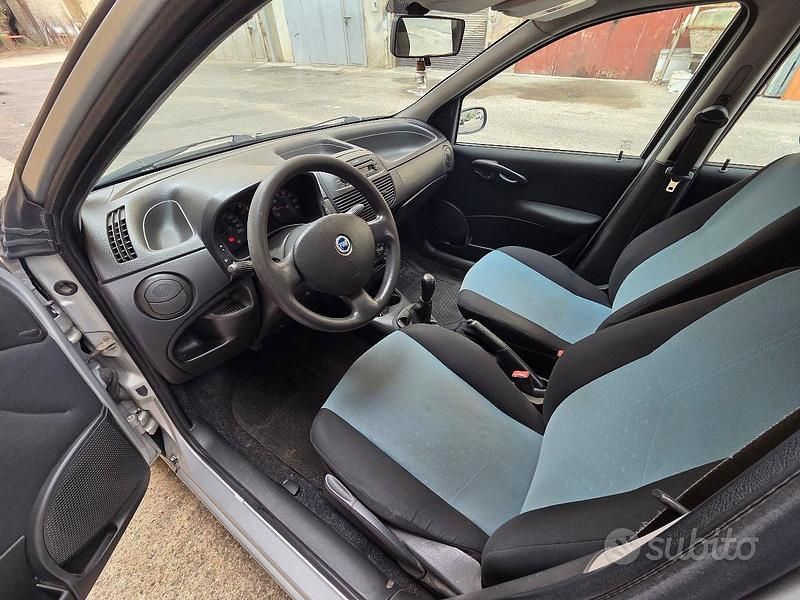Usata Fiat Punto 2007 Grigio Utilitaria