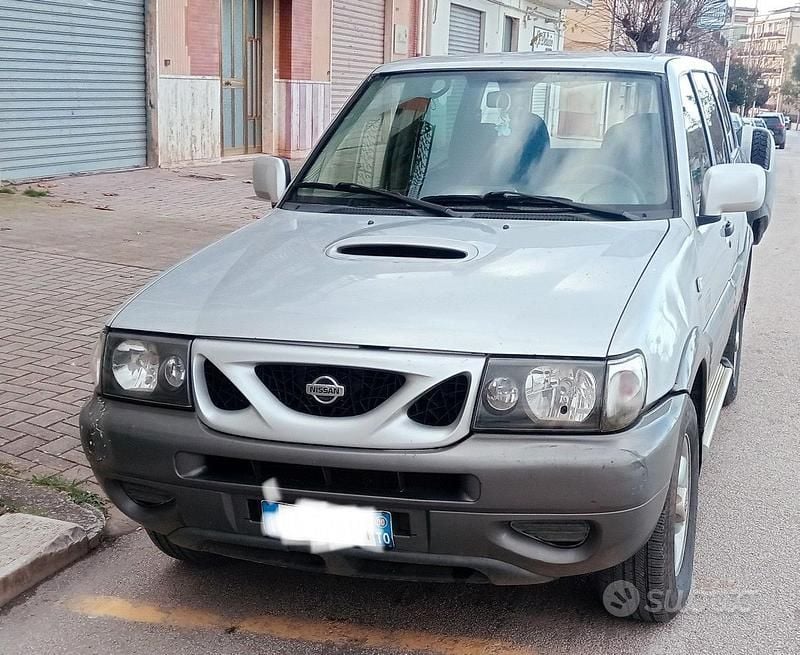 Usata 2000 Nissan Terrano SUV | 4650 € (Buon prezzo) - Immagine 1/4