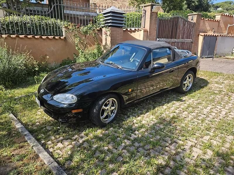Usata Mazda MX5 110 CV (80 kW) 2003 Cabrio