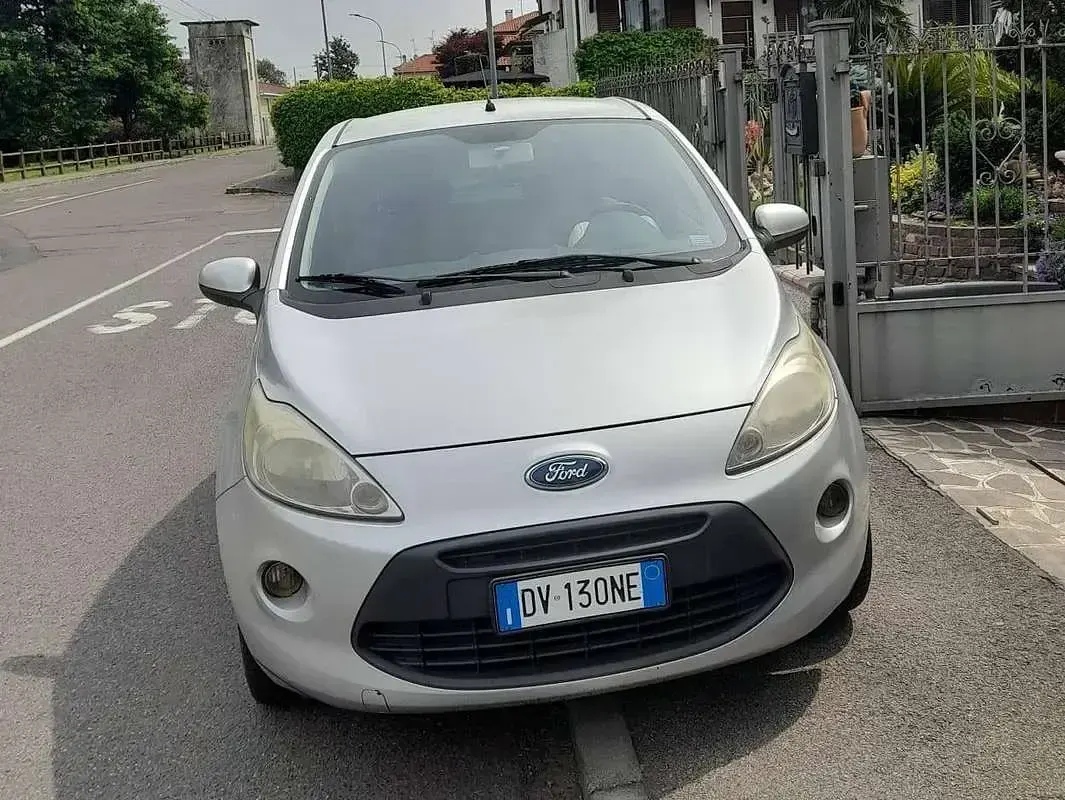 Usata Ford Ka Collection 69 CV (50 kW) 2009 Argento Utilitaria