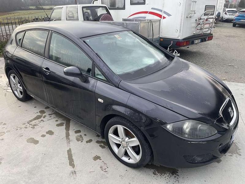 Usata Seat Leon Sport 150 CV (110 kW) 2008 Nero Berlina