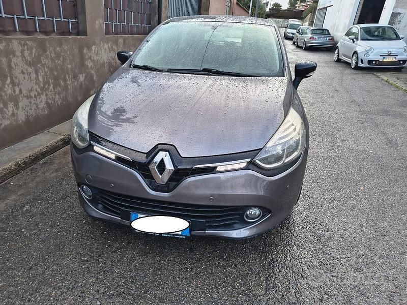 Usata Renault Clio IV 90 CV (66 kW) 2013 Grigio Berlina