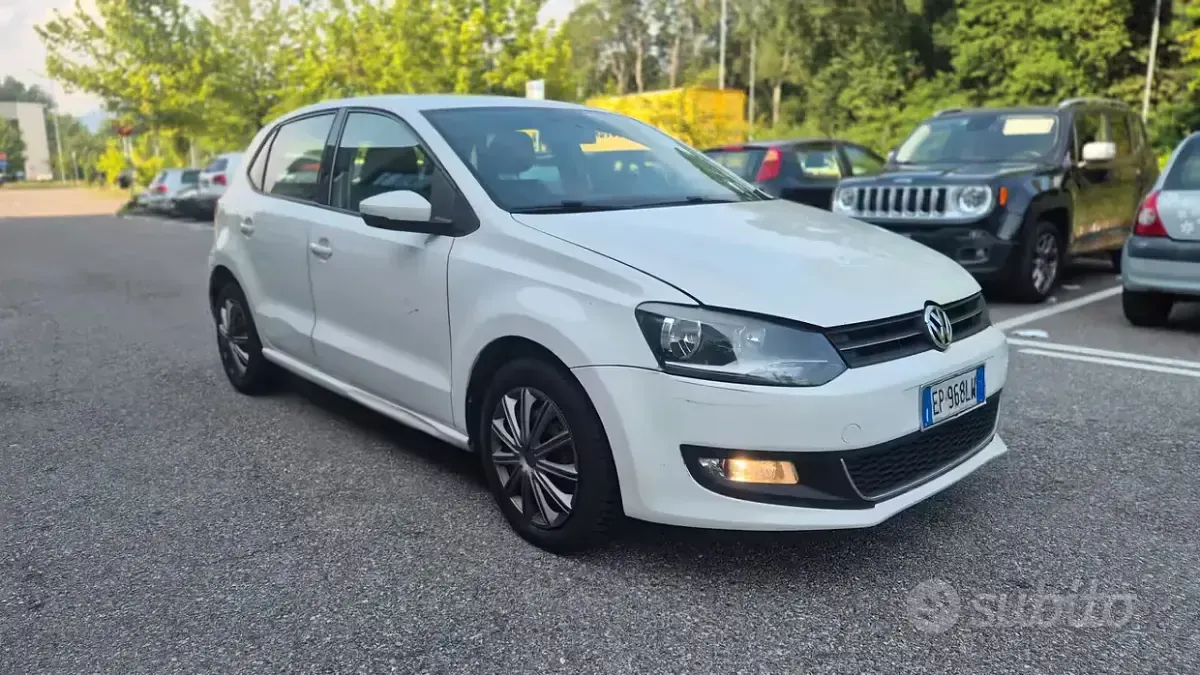 Usata VW Polo Comfortline 86 CV (63 kW) 2013 Bianco Utilitaria