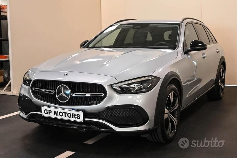 Usata Mercedes C220 Premium 200 CV (147 kW) 2022 Argento Station wagon