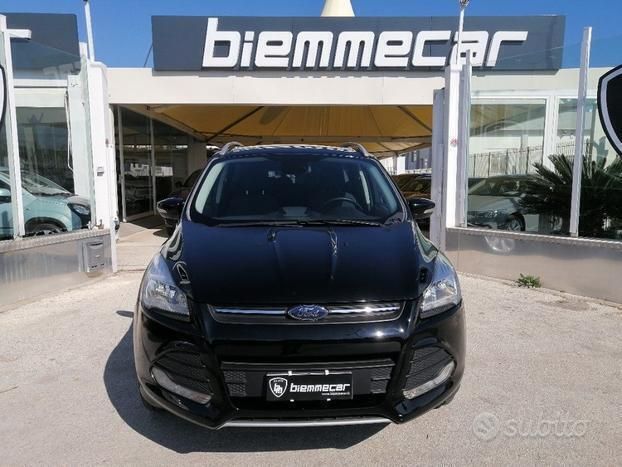 Usata Ford Kuga Titanium 120 CV (88 kW) 2016 Nero metallizzato SUV