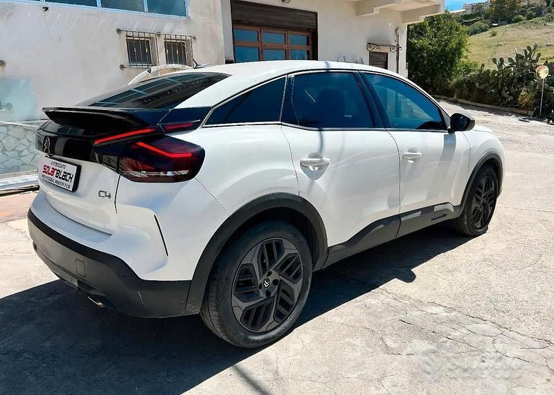 Bianco Usata 2022 Citroën C4 Tre volumi | 15.900 € (Buon prezzo) - Immagine 1/4